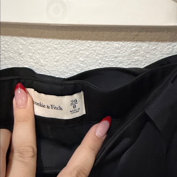 Abercrombie & Fitch Black silk cargo Pants - Picture 4 of 5
